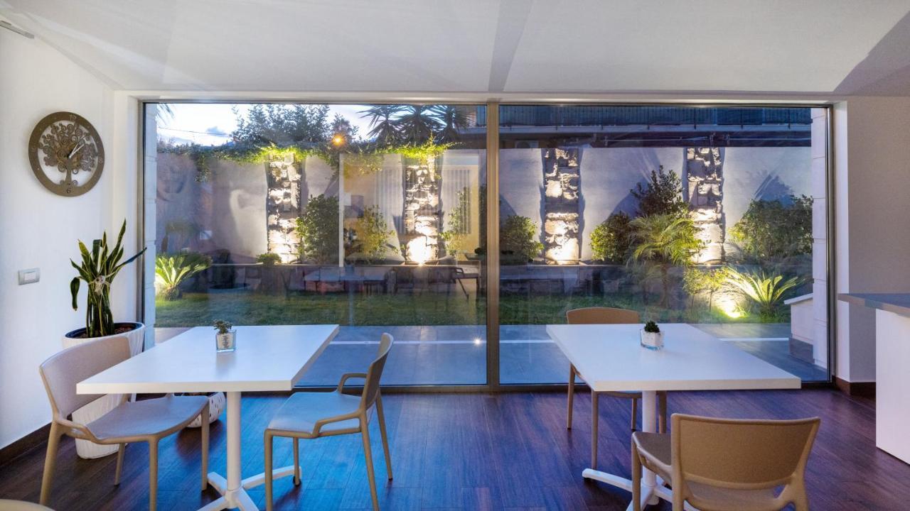 Zaffiro Lavico Rooms Etna Nature Sea Acireale Exteriör bild